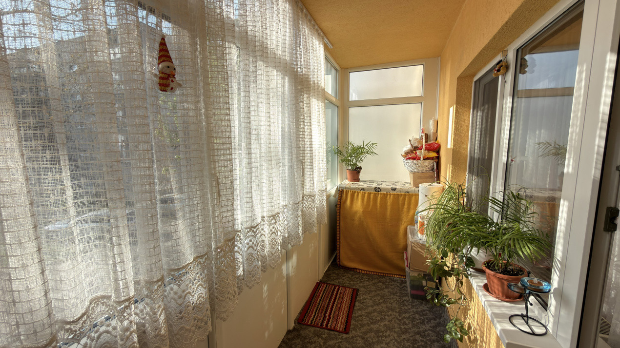 Apartament Decomandat 4 camere MV1, Etaj 1 - Str. Liszt Ferenc - Carei