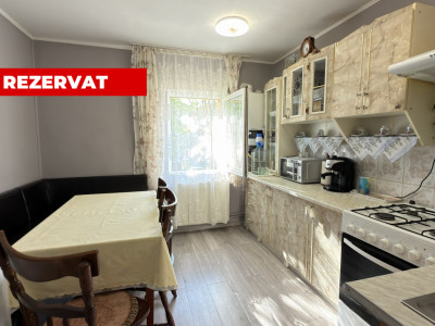 Apartament Decomandat 4 camere MV1, Etaj 1 - Str. Liszt Ferenc - Carei