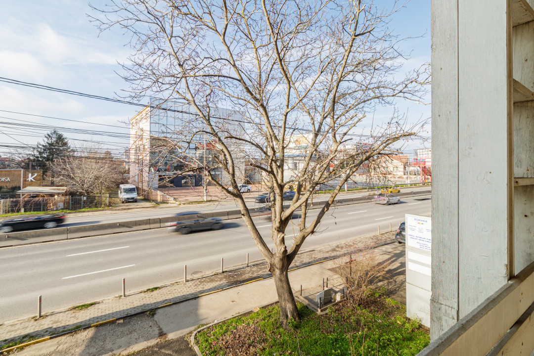 Apartament 3 camere 90 mp, etaj 1, stradal, Otopeni