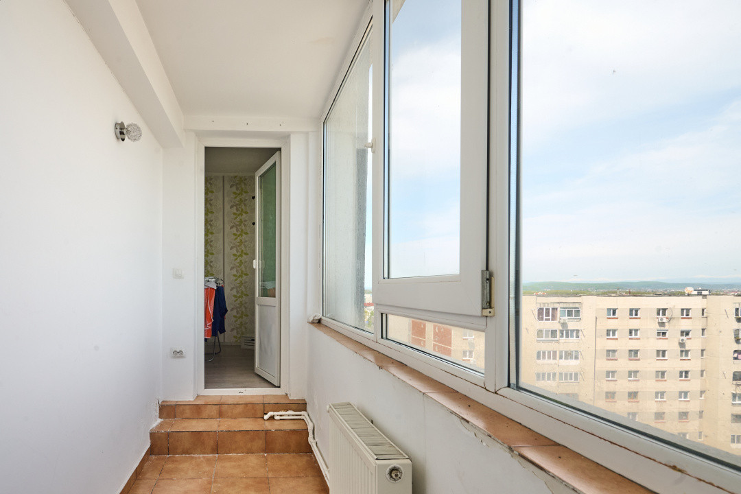 Apartament ultracentral cu priveliște 