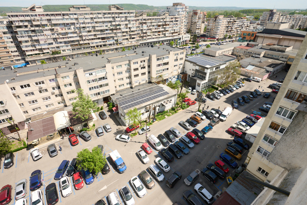 Apartament ultracentral cu priveliște 