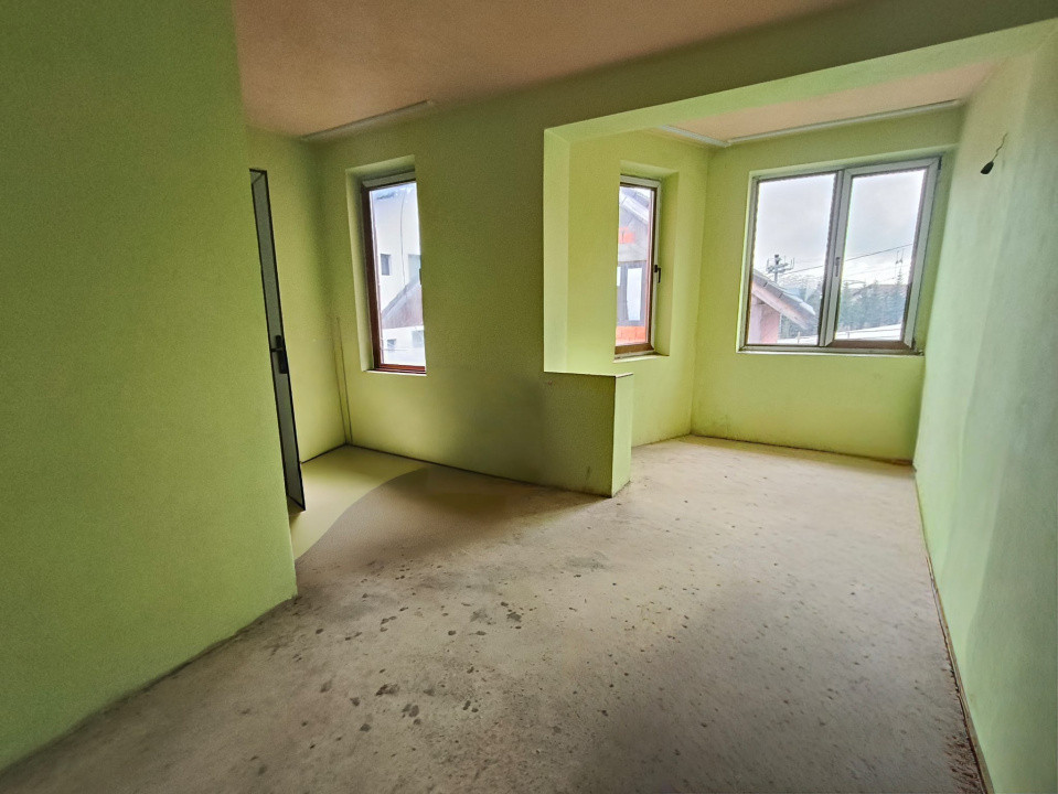 Pensiune de vânzare în Rânca – oportunitate rară lângă pârtia M1