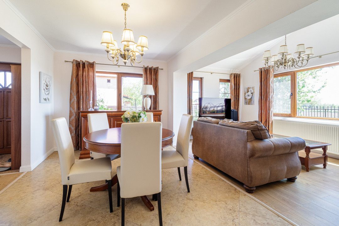 Casa cu suflet si gradina spectaculoasa