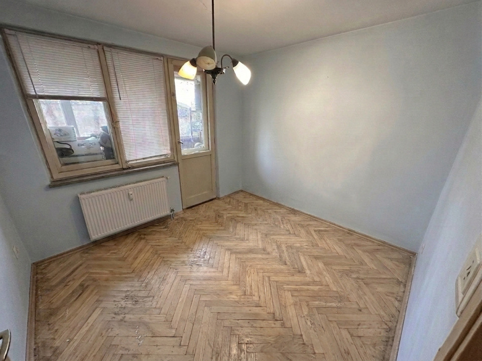 Apartament 3 camere Str. Emanoil Chinezu - Penitenciar