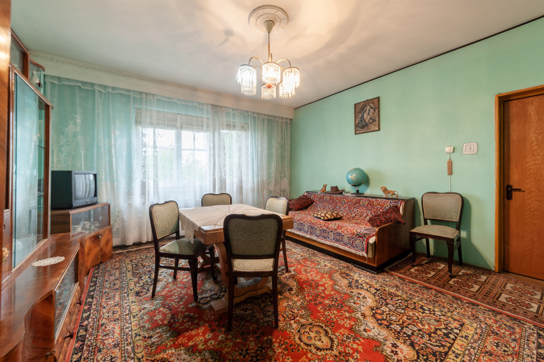 Apartament 3 camere - TRIVALE - 84 mp - Decomandat