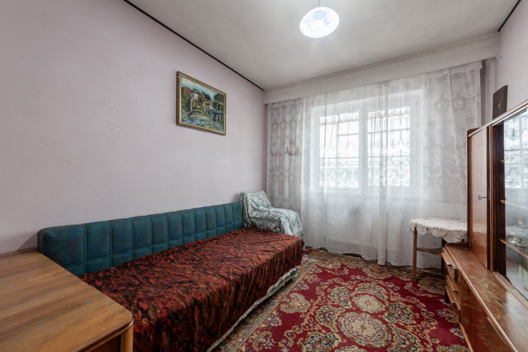 Apartament 3 camere - TRIVALE - 84 mp - Decomandat