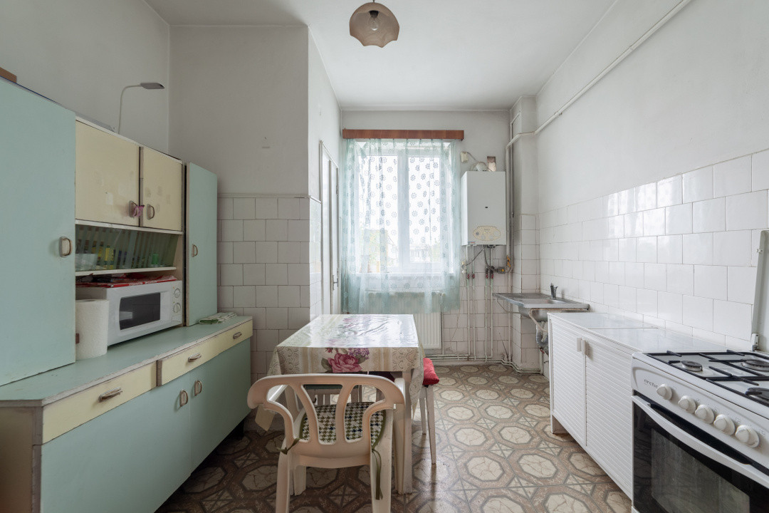Apartament 3 camere - TRIVALE - 84 mp - Decomandat