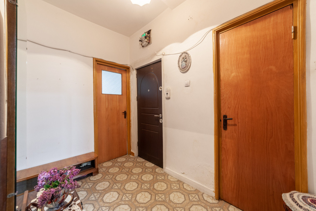 Apartament 3 camere - TRIVALE - 84 mp - Decomandat