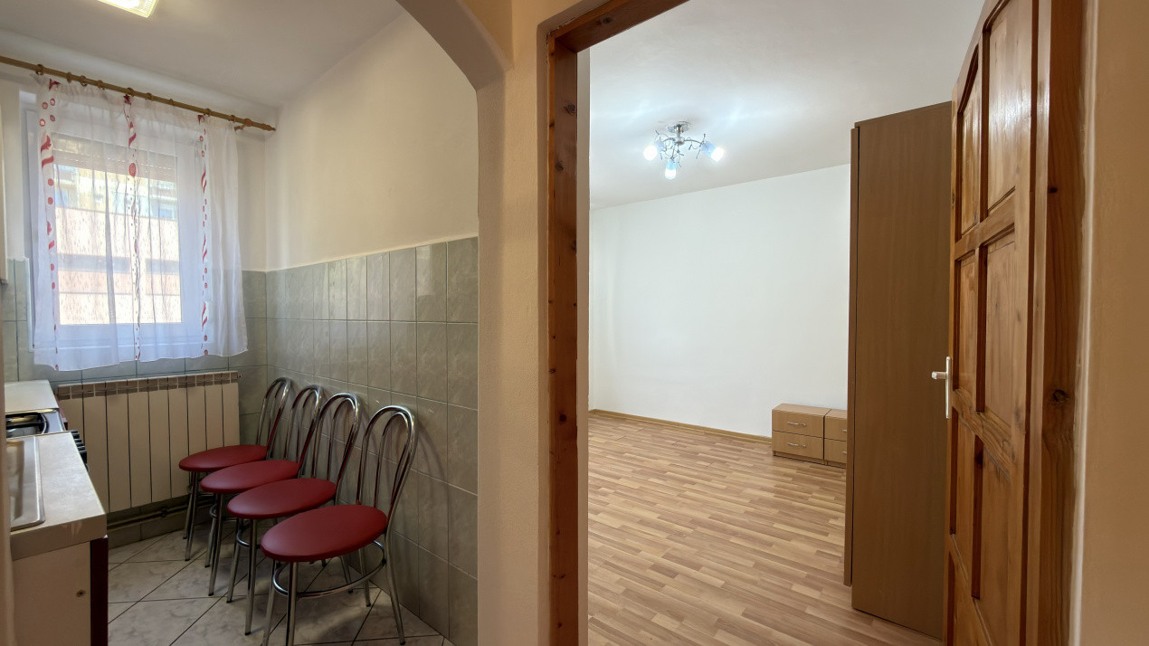 Apartament 2 camere decomandat Parter, Mobilat și utilat -Eliberării Nr.8- Carei