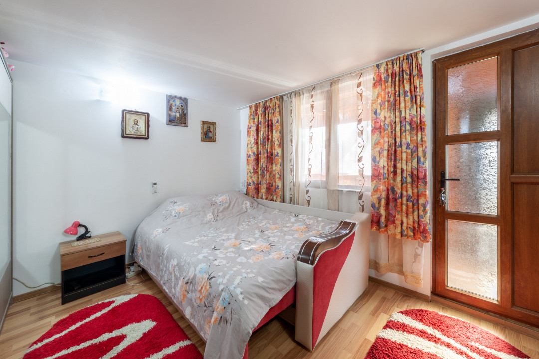 Casa si teren in Mosoaia in spatele primariei