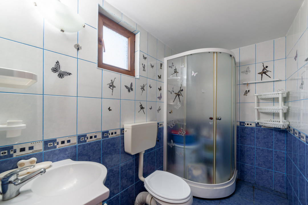 Casa si teren in Mosoaia in spatele primariei