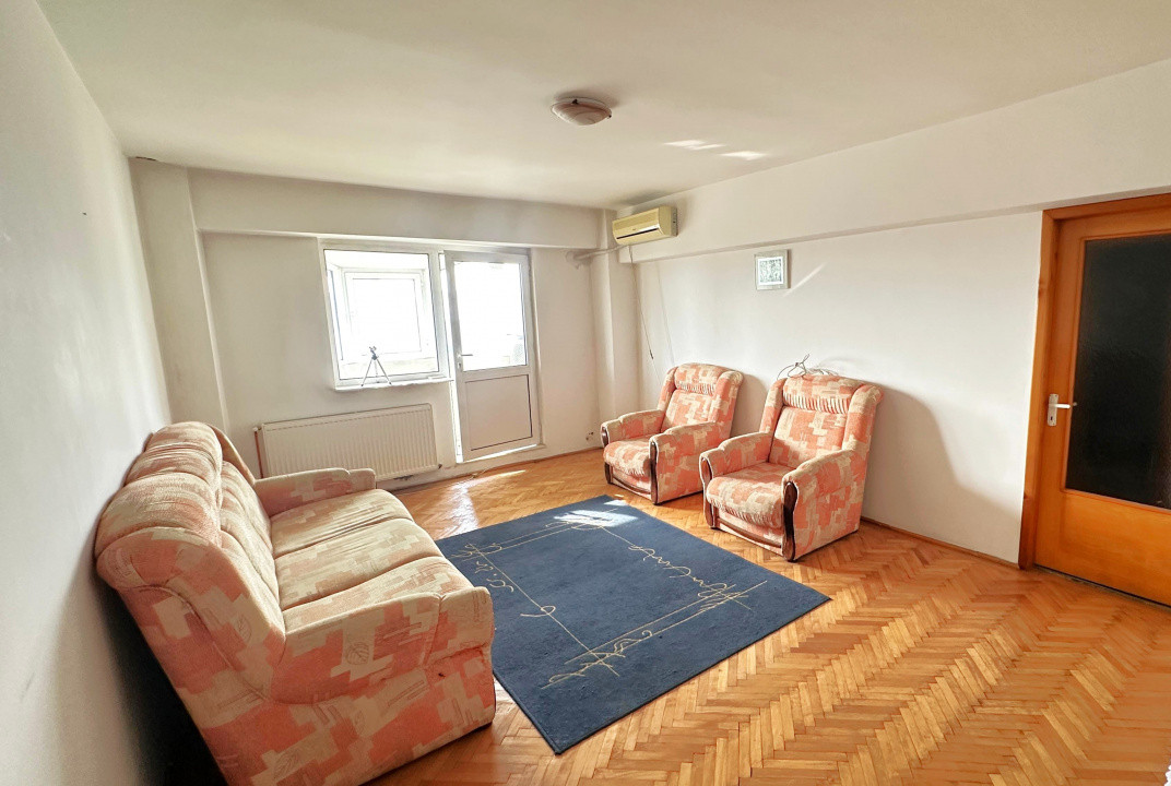 Apartament 2 camere Fratii Golesti, Etaj 3, 61 mp utili