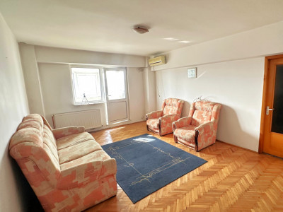 Apartament 2 camere Fratii Golesti, Etaj 3, 61 mp utili