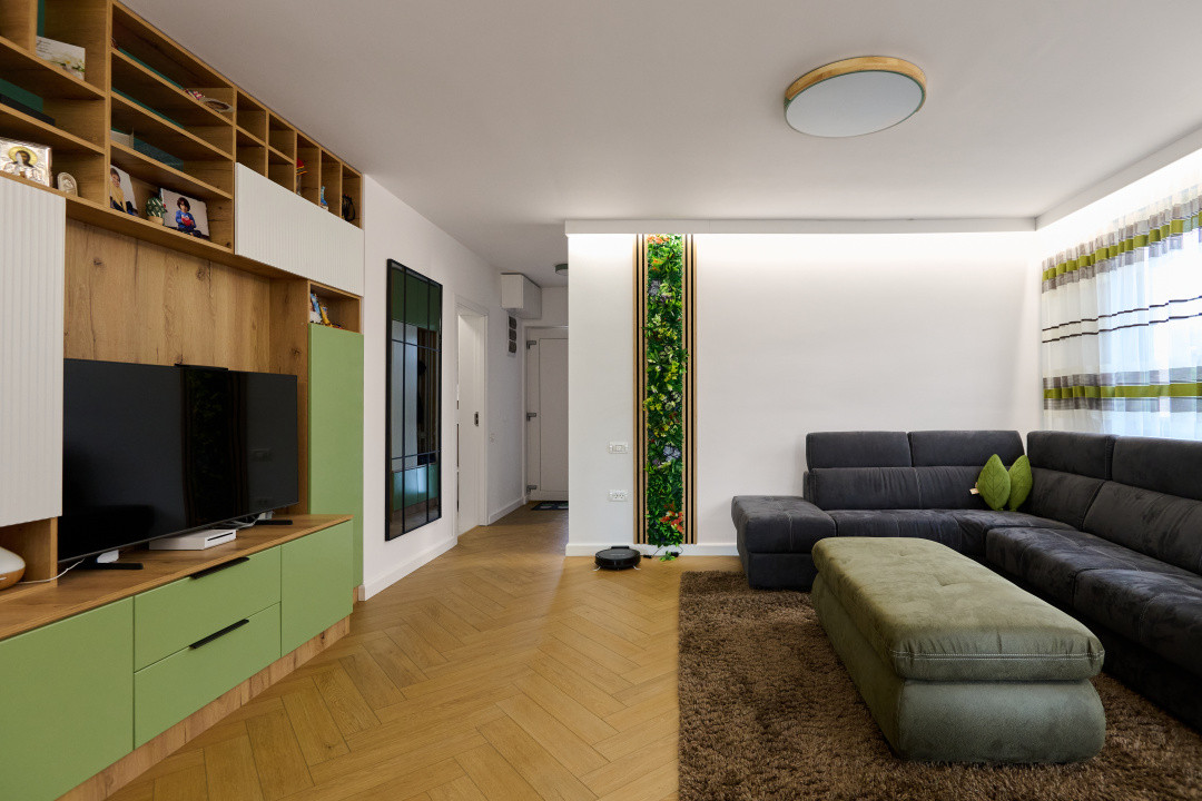 Casa 5 camere, 3 bai-Strada Morii Stefanesti-Arges