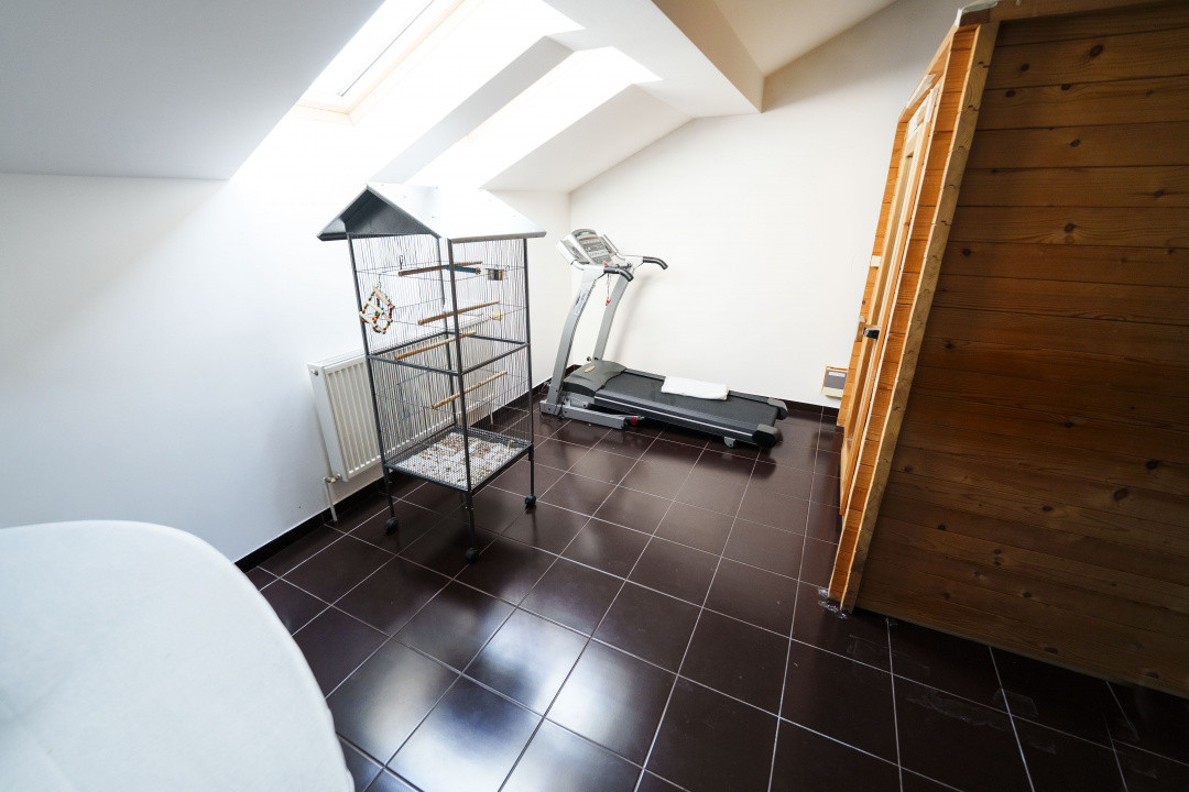 Vila moderna S+P+M, piscina acoperita, sauna, sala fitness-zona Ford/Cassia Park
