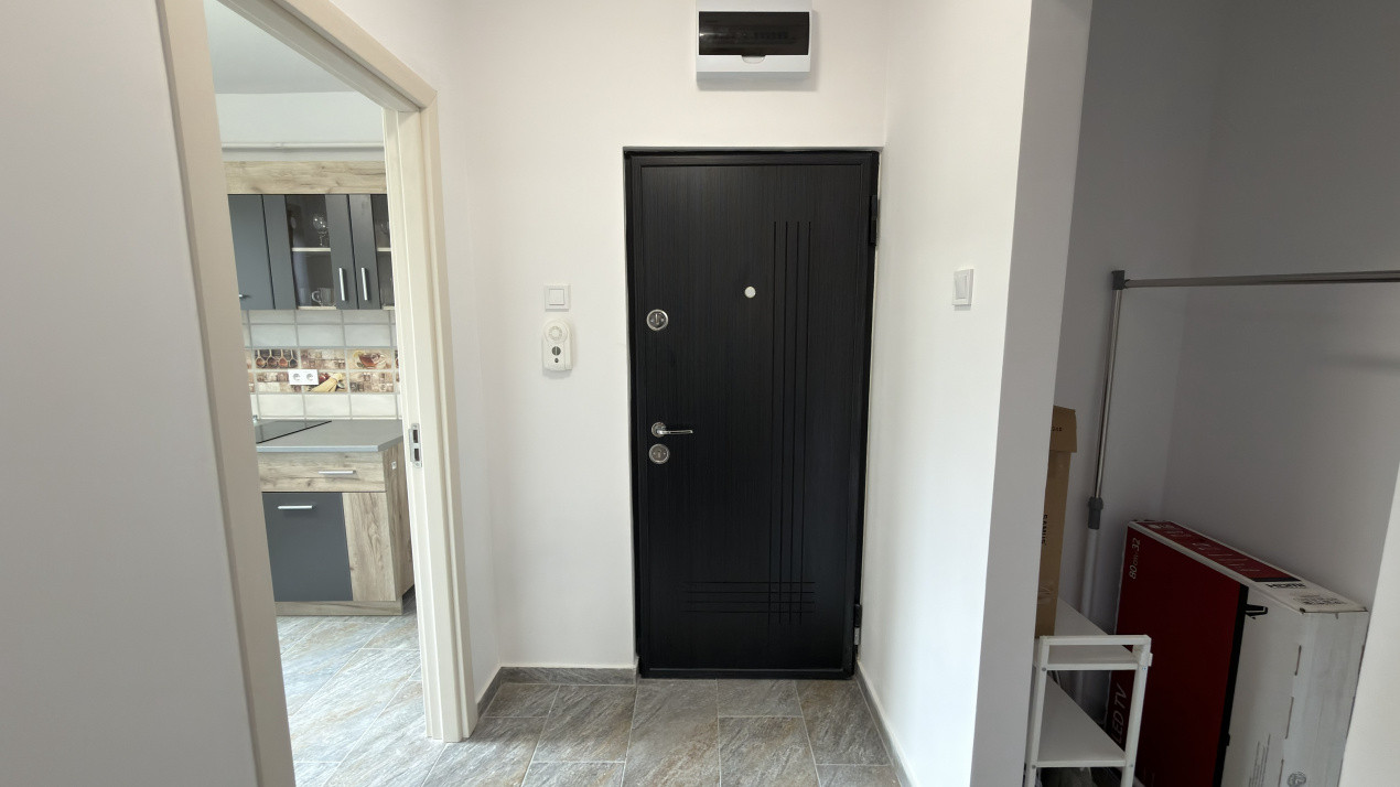 Apartament 2 camere Etaj II Carei - B-dul 25 Oct. Zona Monument - Comision 0%