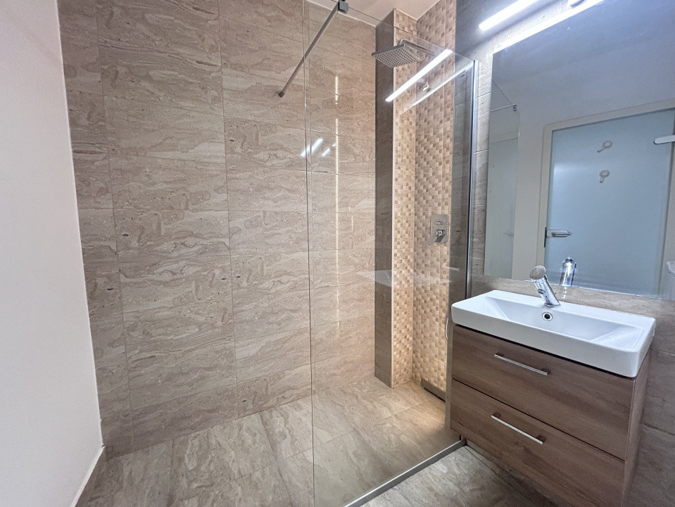Apartament 2 camere renovat, decomandat – Sos. Nicolae Titulescu