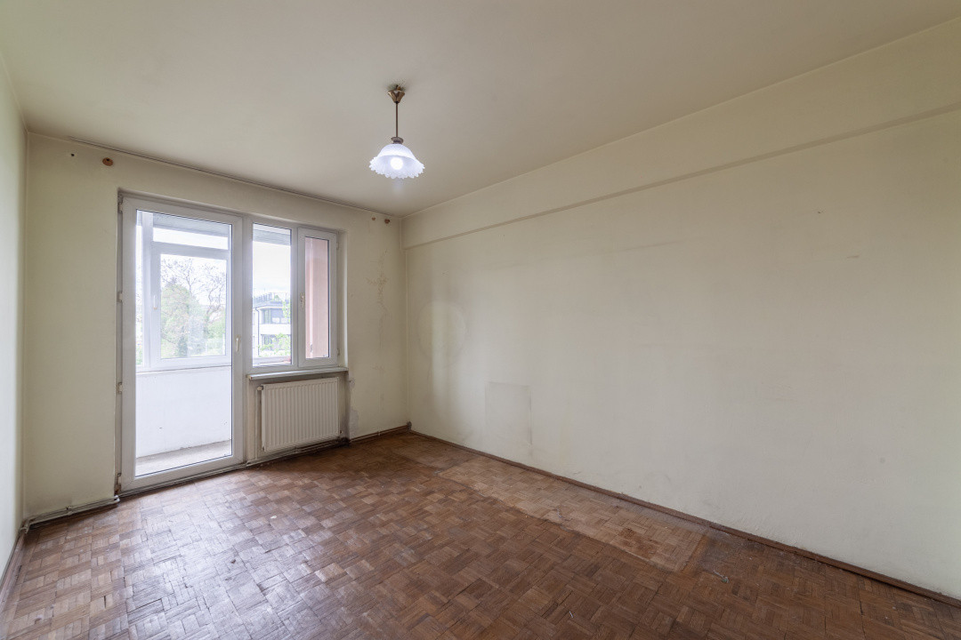 Apartament 2 camere et 3/4 Central, Pitesti