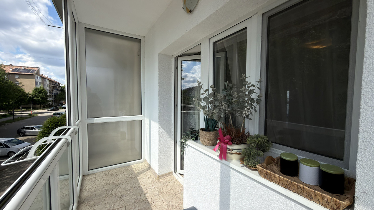 Inchiriere Apartament 2 camere Etaj I, MV2, Str. Ady Endre – Carei - Comision 0%