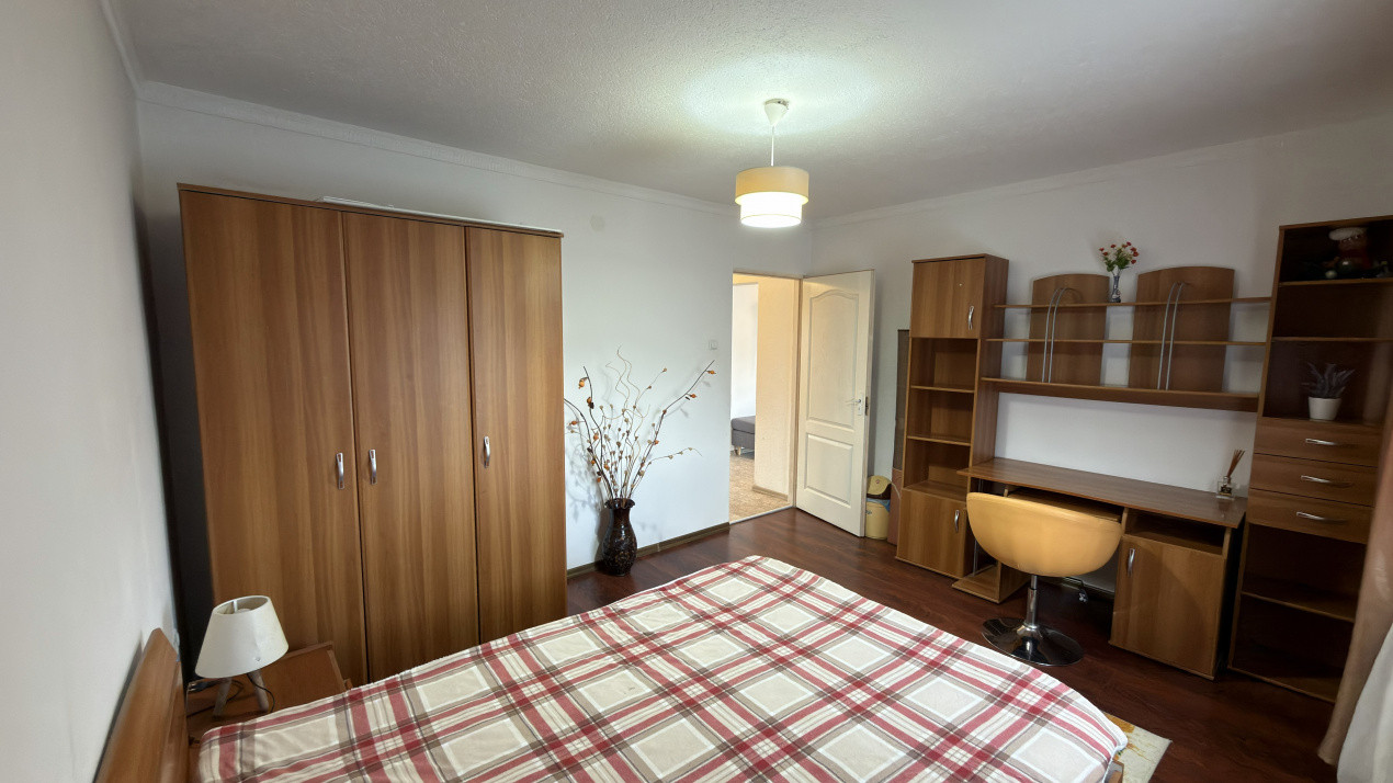 Inchiriere Apartament 2 camere Etaj I, MV2, Str. Ady Endre – Carei - Comision 0%