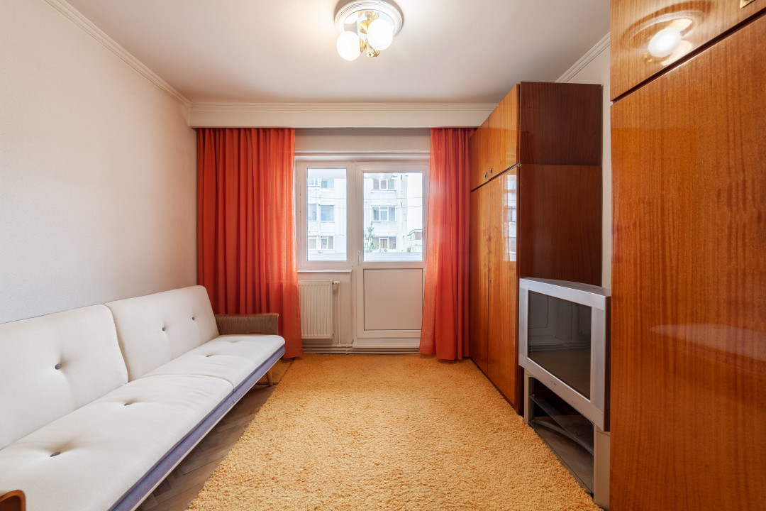 Apartament 3 camere - decomandat - 2 balcoane, vedere pe 2 părți – Dedeman