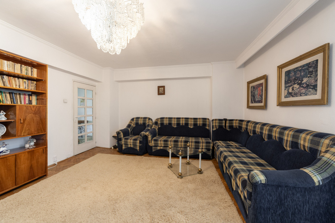 Apartament 3 camere - decomandat - 2 balcoane, vedere pe 2 părți – Dedeman