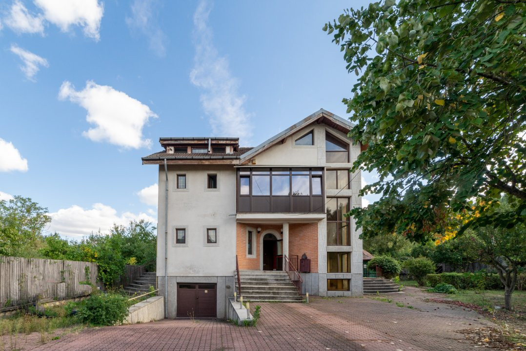 Vila spațioasă + teren 1500 mp, Bascov- Județ Arges 
