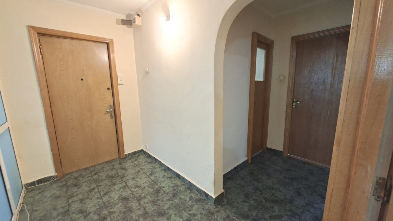 Apartament 3 camere Exercitiu parter inalt vedere bilaterala