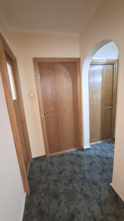 Apartament 3 camere Exercitiu parter inalt vedere bilaterala