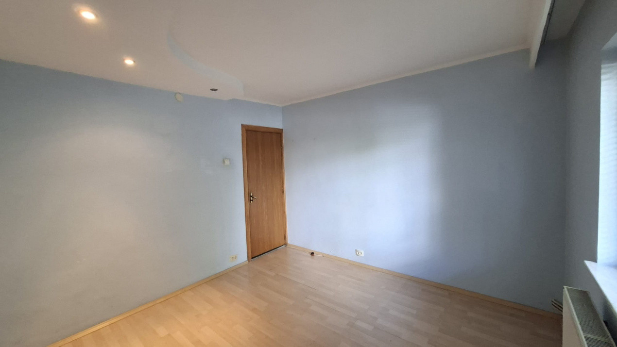 Apartament 3 camere Exercitiu parter inalt vedere bilaterala
