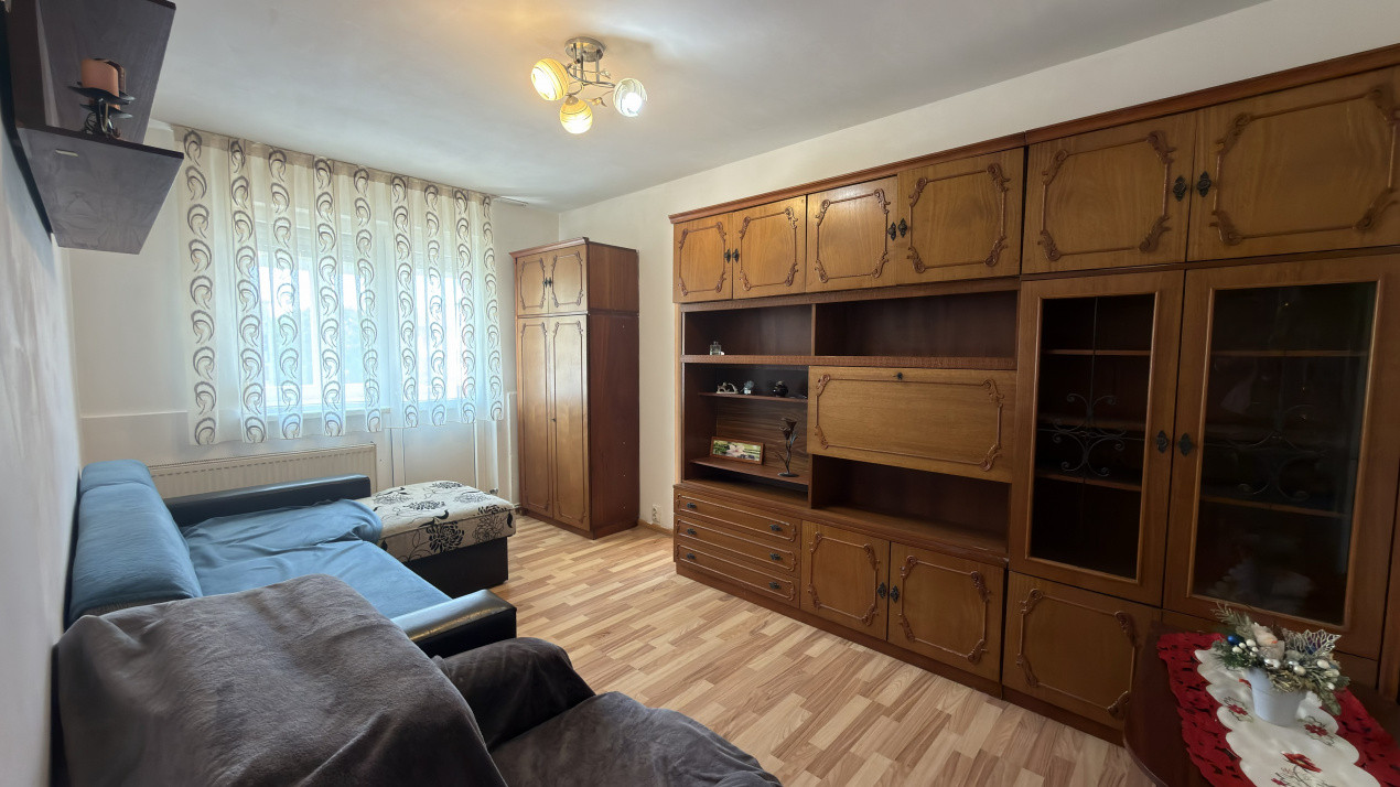 Apartament 2 camere Zona Penny Etaj III, Ignișului 26 - Carei