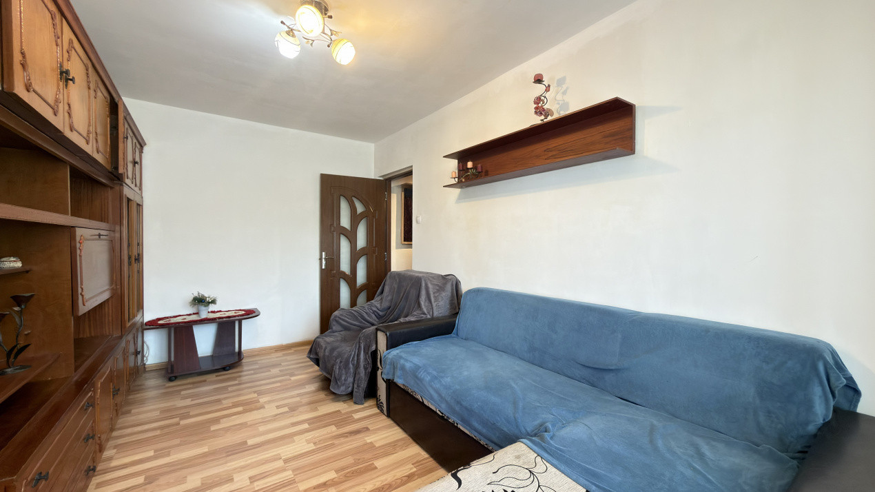 Apartament 2 camere Zona Penny Etaj III, Ignișului 26 - Carei