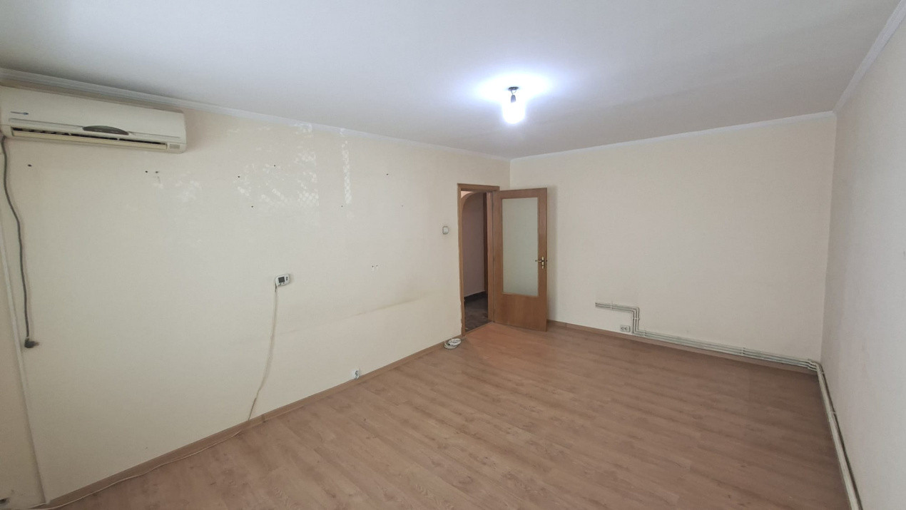 Apartament 3 camere Exercitiu parter inalt vedere bilaterala