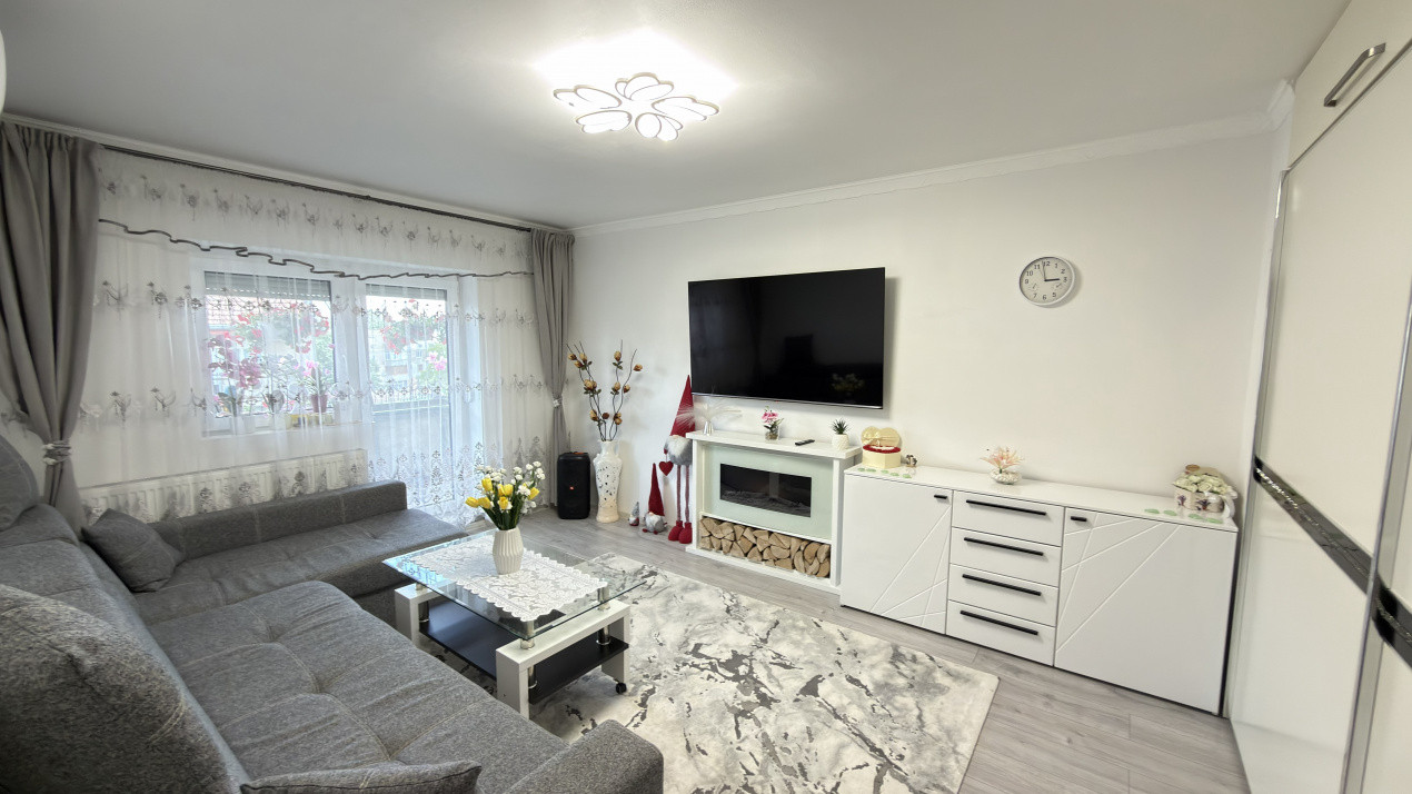 Apartament 2 camere MV2, Etaj IV, Zona Kaufland - Str. W.A. Mozart - Carei