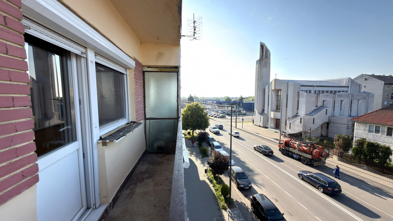 Apartament 2 camere Etaj III Carei-Str. M.Viteazul Nr.19, Vizavi Kaufland