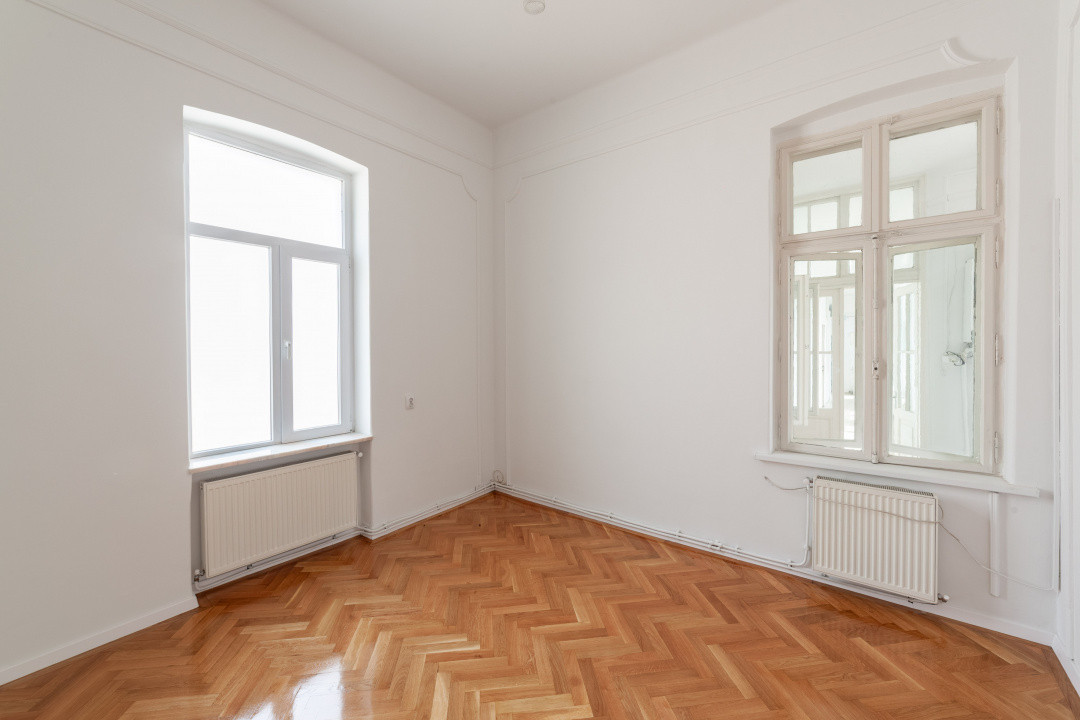 Casă interbelică ultracentrală | Bulevardul Republicii nr. 129 | Ideală pentru b