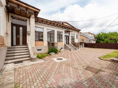 Casă interbelică ultracentrală | Bulevardul Republicii nr. 129 | Ideală pentru b