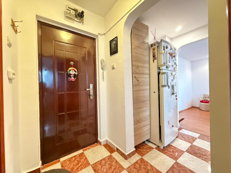  2 camere decomandat | Renovat | Loc de parcare inclus – Codrii Neamtului