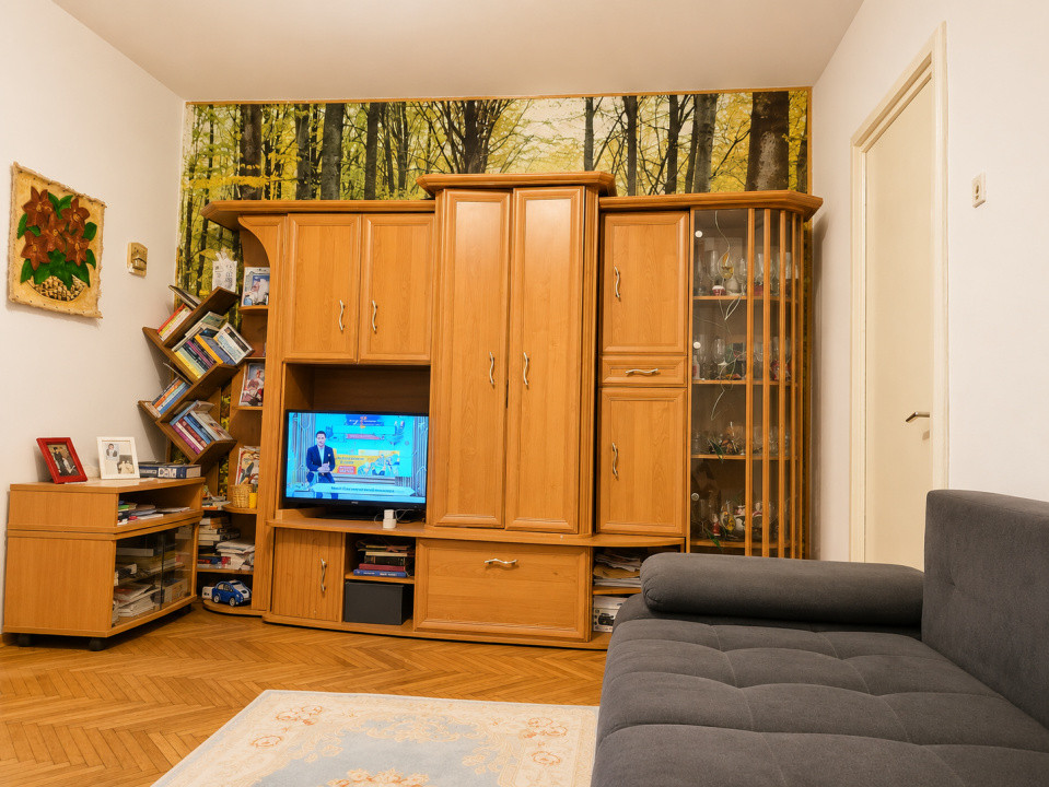 Apartament 2 camere de vânzare in Crevedia, Centrala proprie