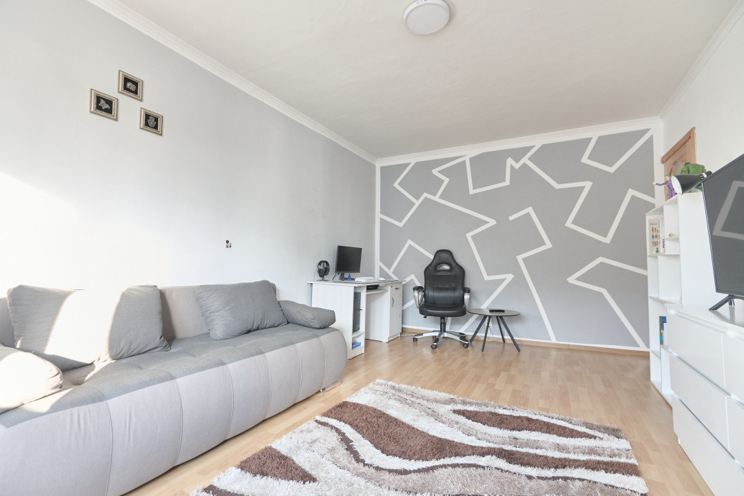 Apartament 2 camere decomandat Pitești zona Popa Șapcă- Sf Vineri!