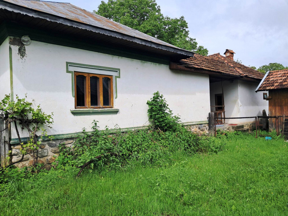 Casă și teren intravilan Polovragi