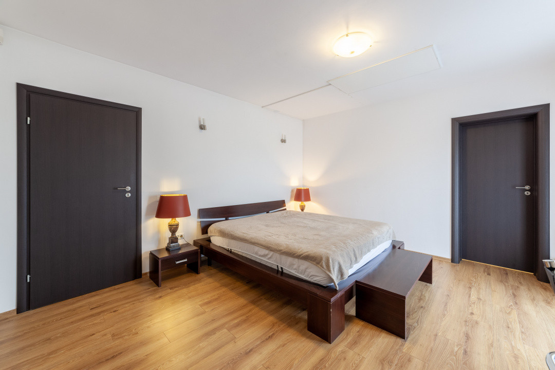 Vila cu autonomie energetica si 1255 mp teren – Stefanestii Noi - 0% comision