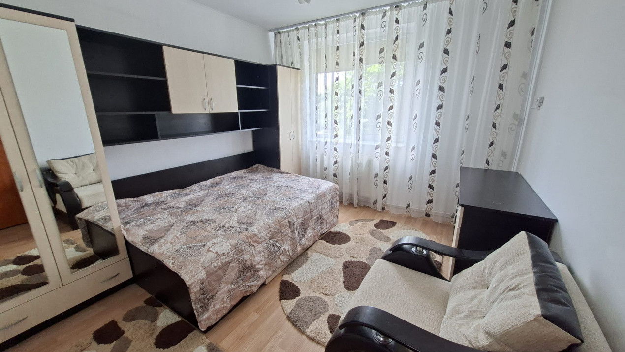 Apartament 2 camere Craiovei etaj 3