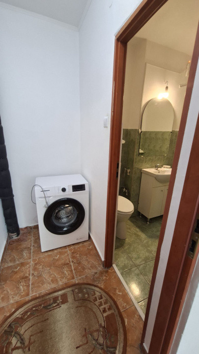 Apartament 2 camere Craiovei etaj 3