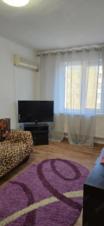 Vânzare apartament 2 camere Central Târgu Jiu etaj 2