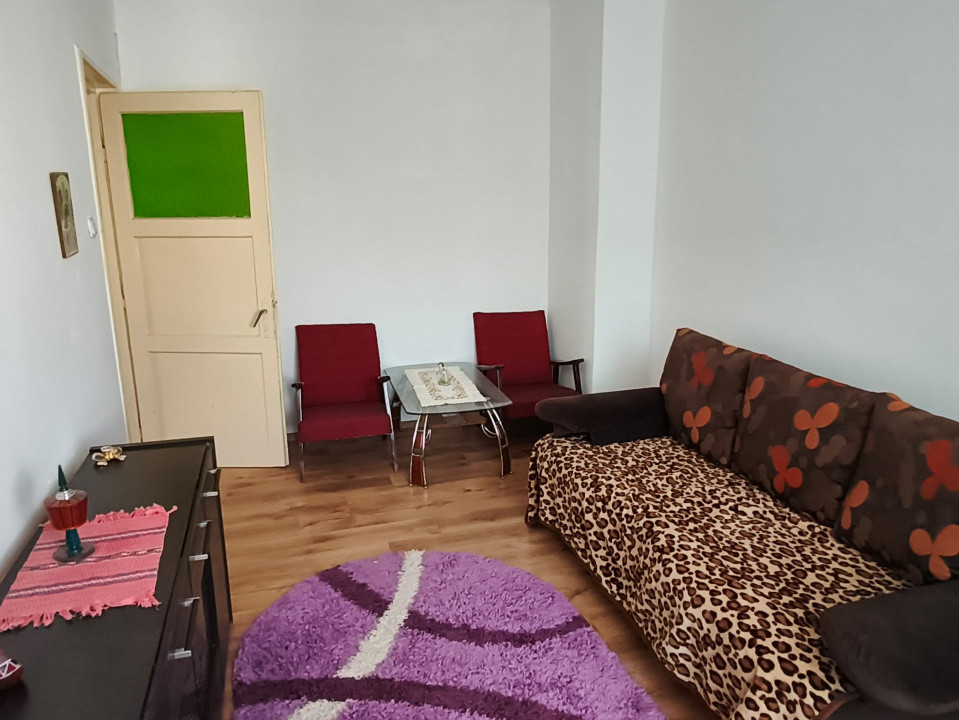 Vânzare apartament 2 camere Central Târgu Jiu etaj 2