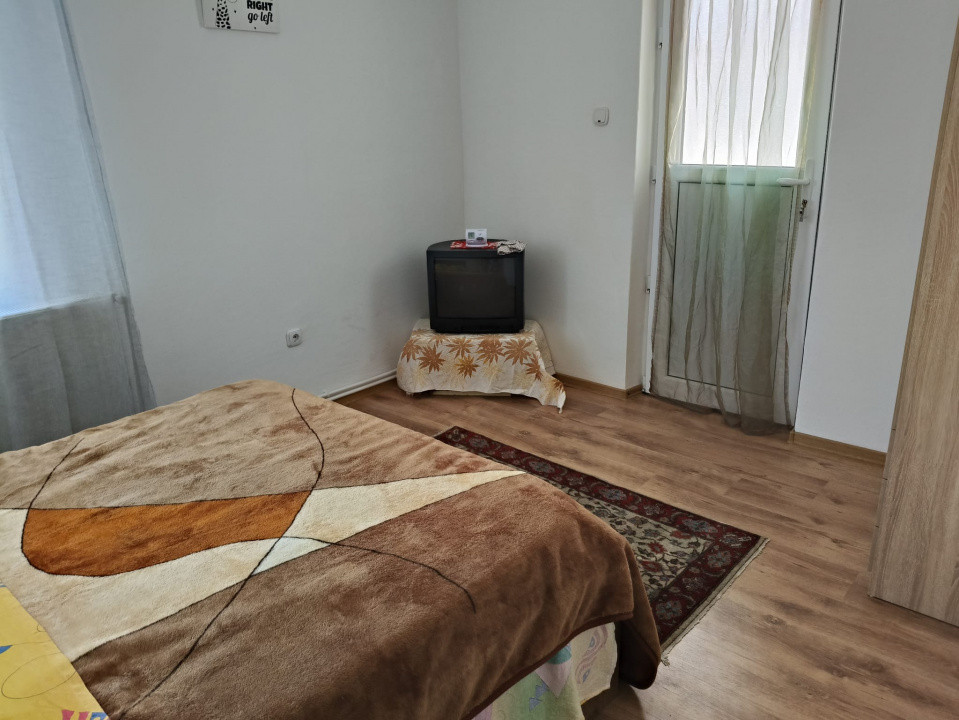 Vânzare apartament 2 camere Central Târgu Jiu etaj 2