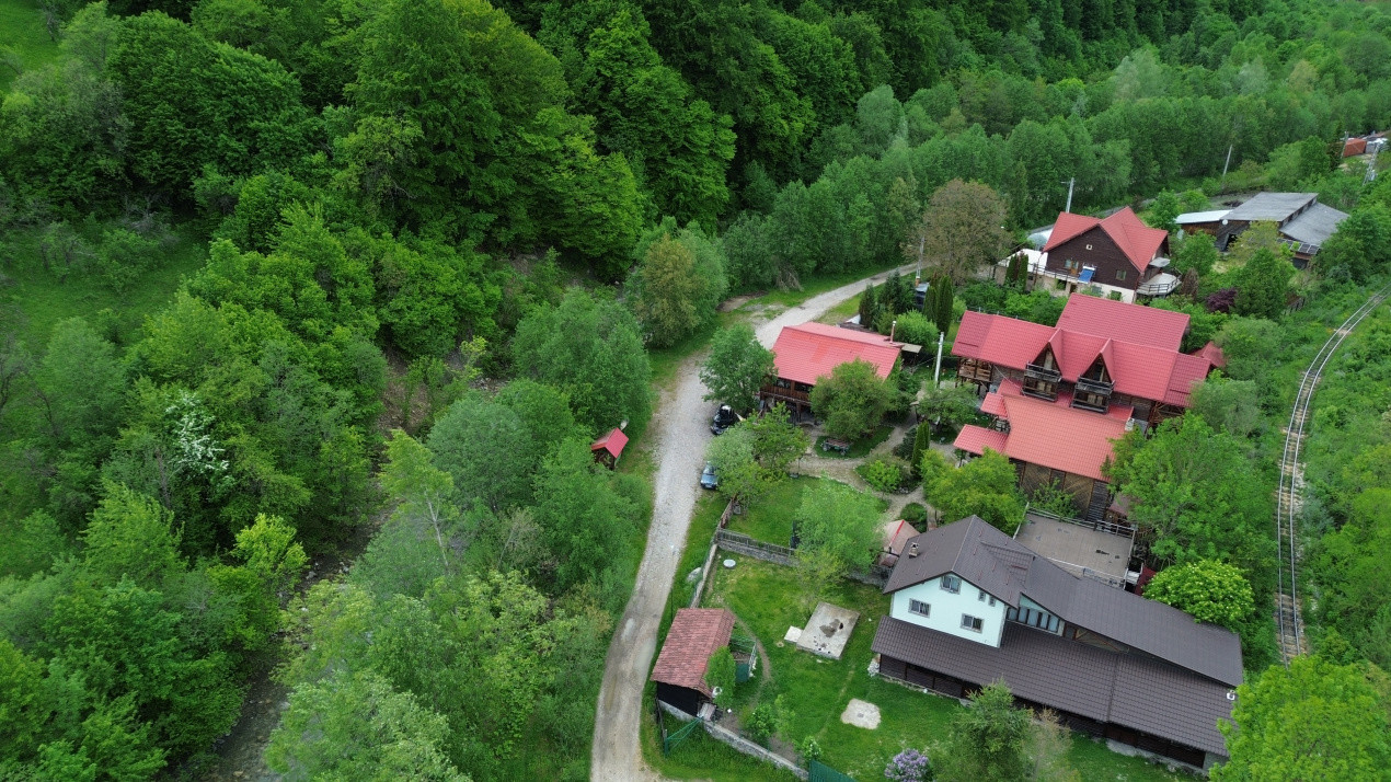 Pensiune cu Salina, Moroieni- Investitie la Cheie in Turismul Montan