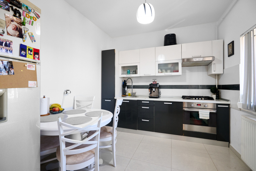 Eremia - Apartament 3 camere + studio | Scara interioara!