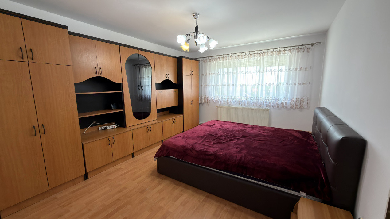 Inchiriere Apartament 3 camere Carei -Str. Liszt Ferenc MV1- Comision 0% chiriaș